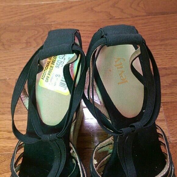 Levity Wedges Black Brown and Tan Wedges - Size 8 - Picture 3 of 7